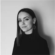 Profesora titulada en Ingeniería en Diseño, imparte clases online de Diseño Gráfico o y audiovisual utilizando la creatividad✨